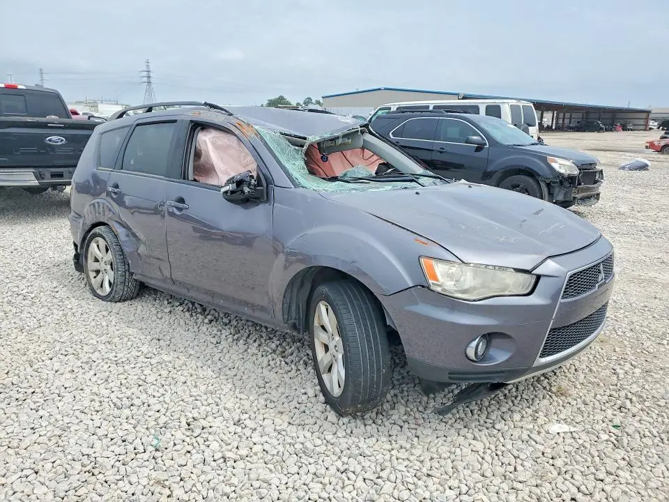2010 MITSUBISHI OUTLANDER XLS  