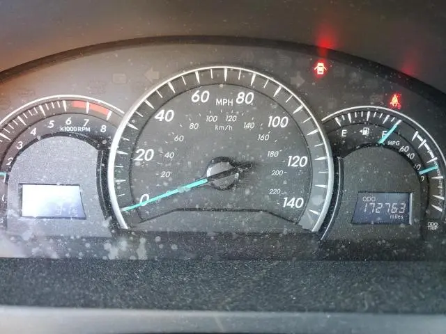 2012 TOYOTA CAMRY SE/X