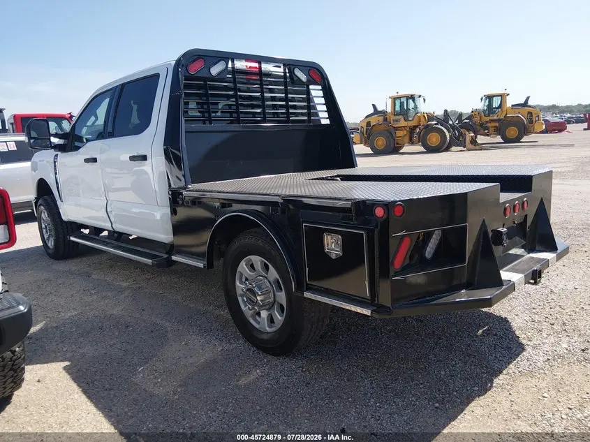 2024 FORD F-250 XLT