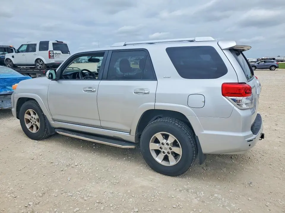 2012 TOYOTA 4RUNNER SR5  