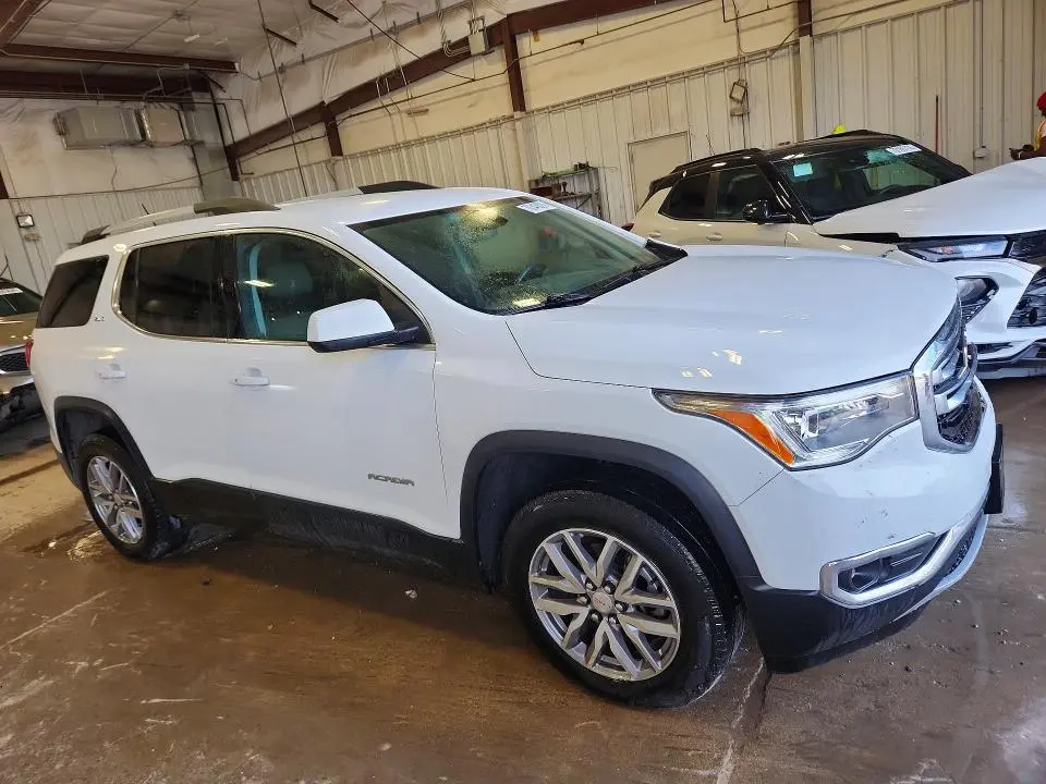 2017 GMC ACADIA SLE  