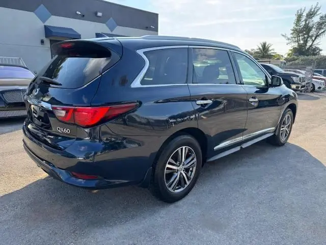 2019 INFINITI QX60 LUXE