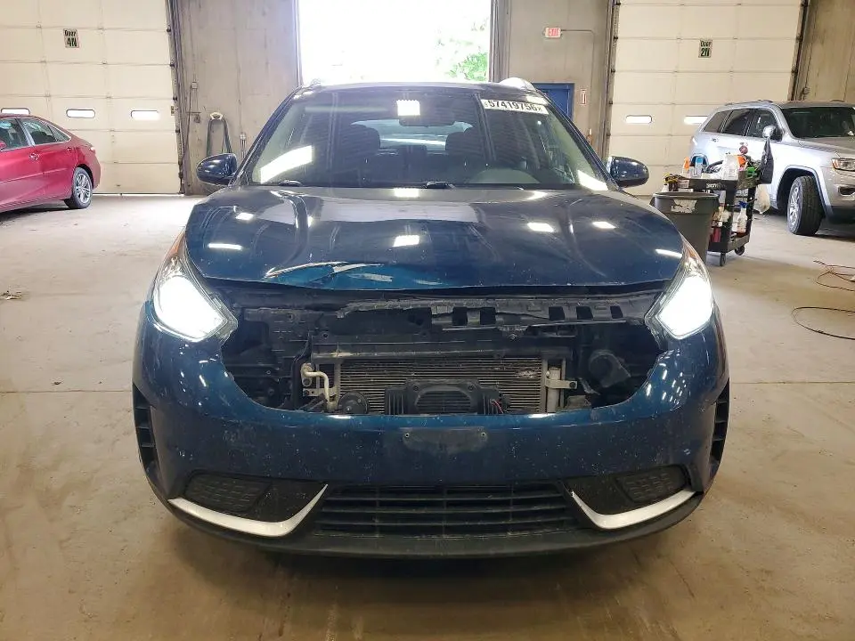 2019 KIA NIRO LX  