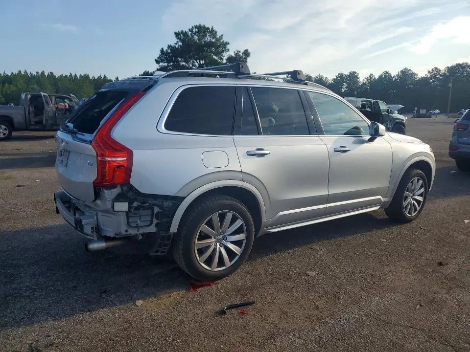 2018 VOLVO XC90 T5  