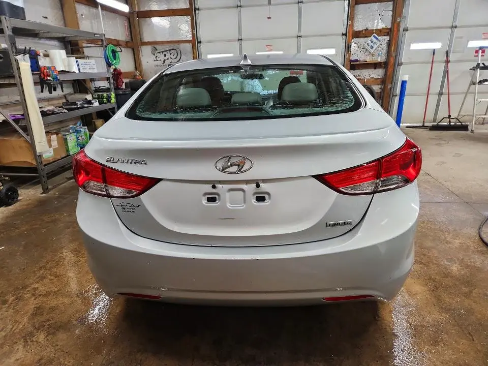 2013 HYUNDAI ELANTRA LIMITED  