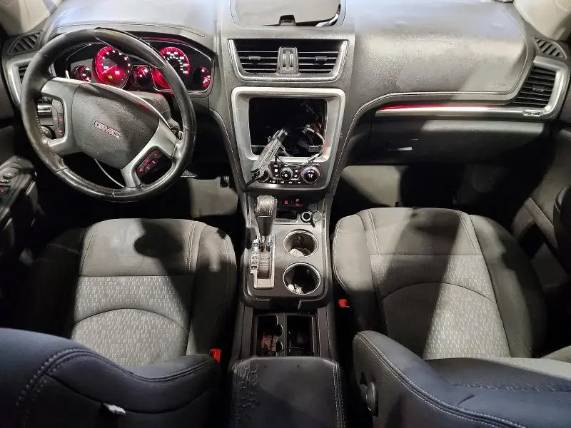 2013 GMC ACADIA SLE  