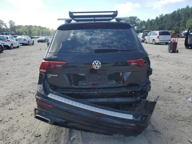 2020 VOLKSWAGEN TIGUAN SE  