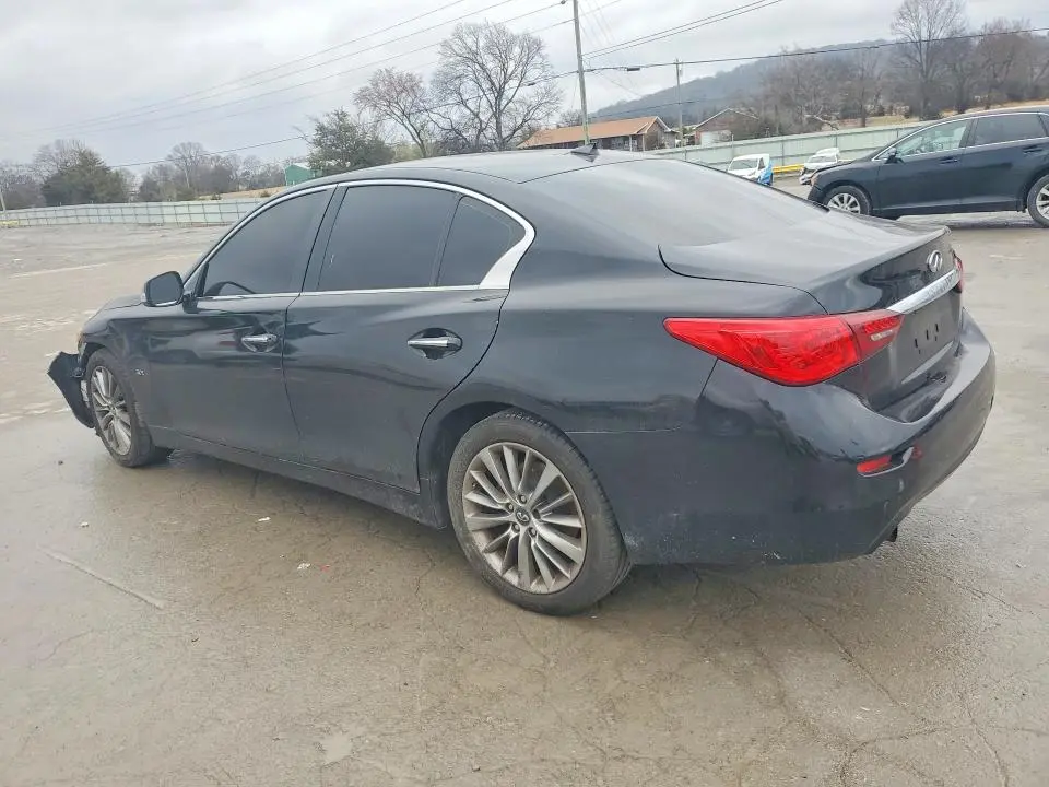 2018 INFINITI Q50 LUXE  