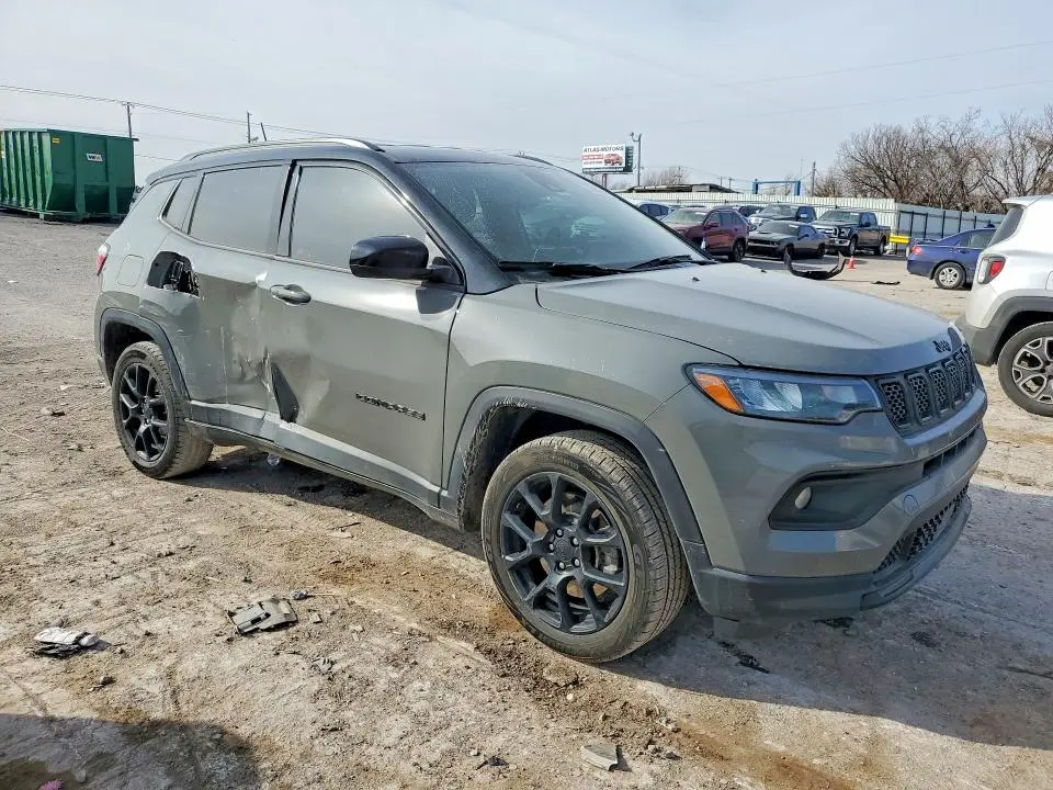 2023 JEEP COMPASS LATITUDE  