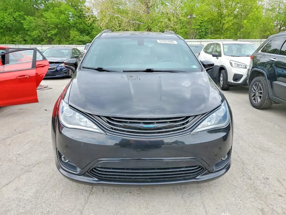 2019 CHRYSLER PACIFICA HYBRID LIMITED  
