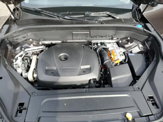 2024 VOLVO XC90 PLUS