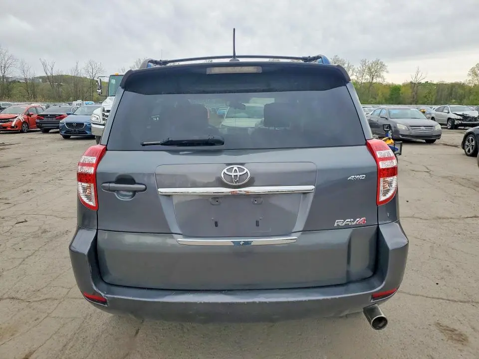 2011 TOYOTA RAV4 SPORT  