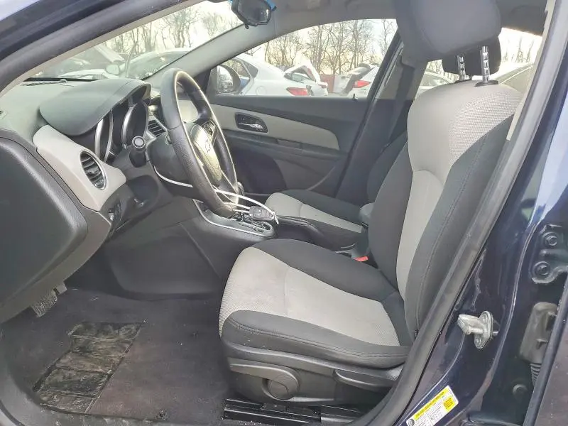 2011 CHEVROLET CRUZE LS  