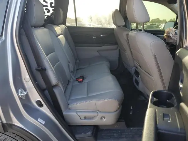 2021 HONDA PILOT SE