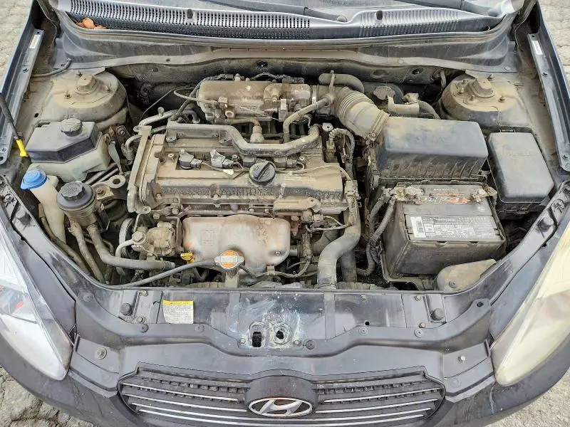 2011 HYUNDAI ACCENT GL  
