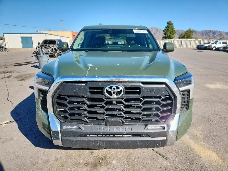 2023 TOYOTA TUNDRA CREWMAX SR  