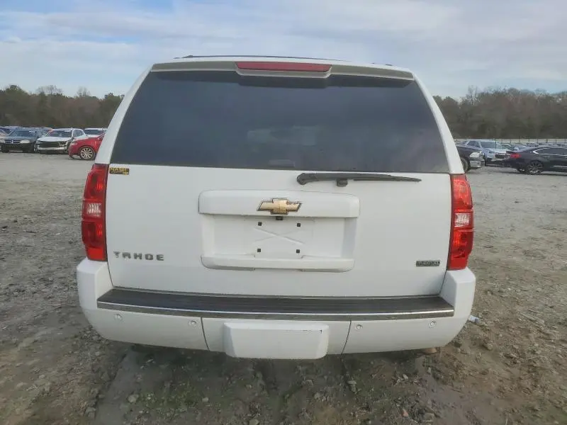 2011 CHEVROLET TAHOE C1500 LTZ  