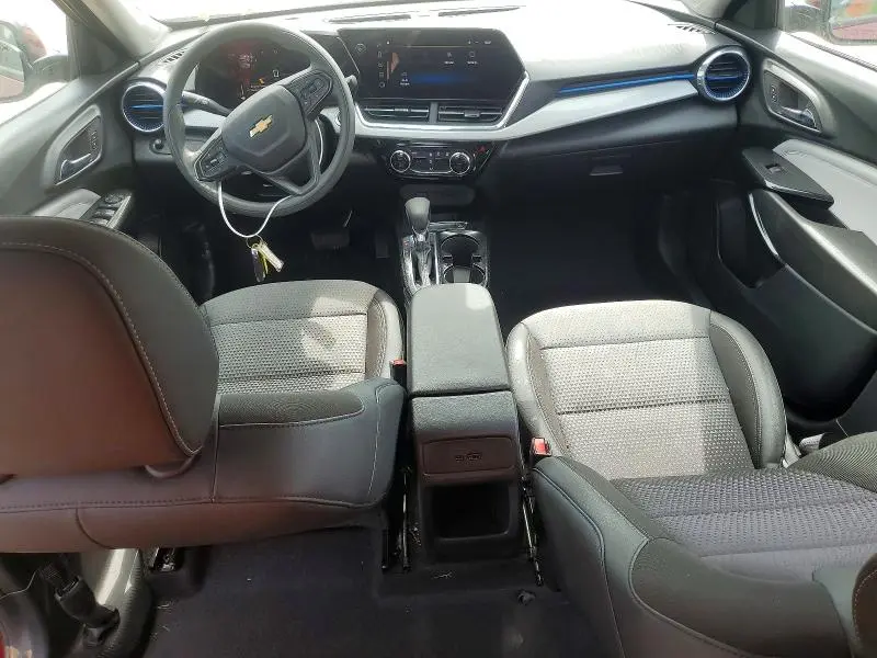 2025 CHEVROLET TRAX 1LT  