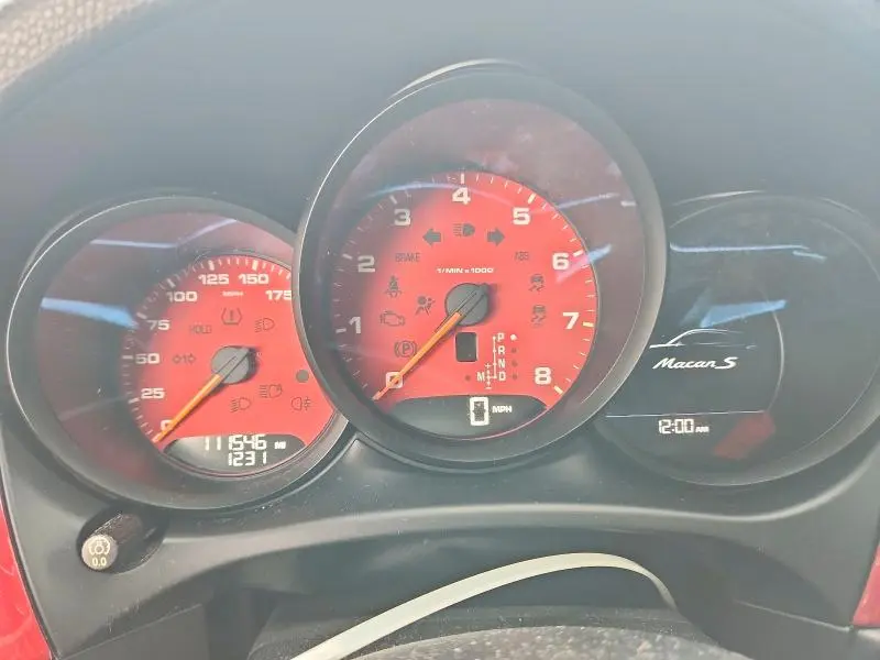 2017 PORSCHE MACAN S  