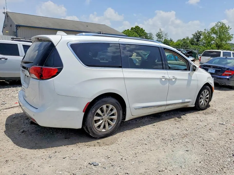 2019 CHRYSLER PACIFICA TOURING L  