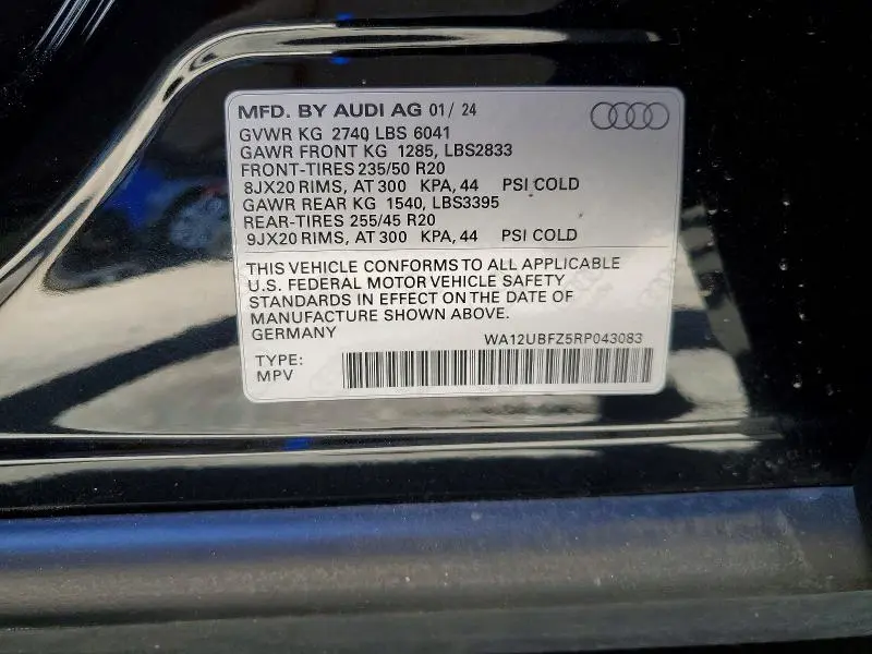 2024 AUDI Q4 E-TRON SPORTBACK PREMIUM  