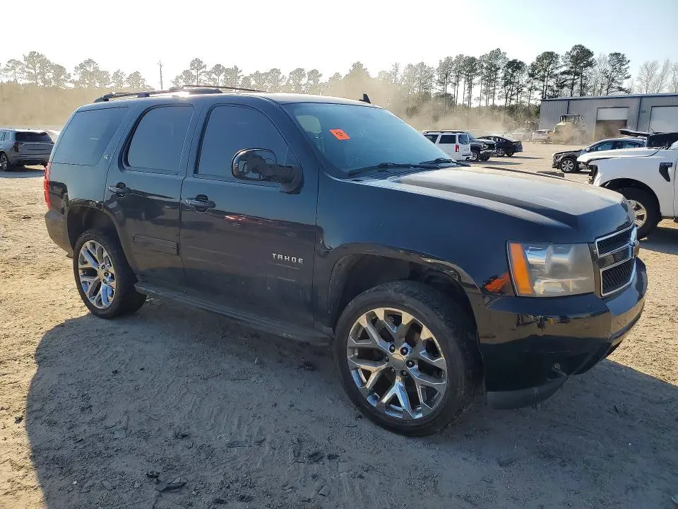 2011 CHEVROLET TAHOE K1500 LT  