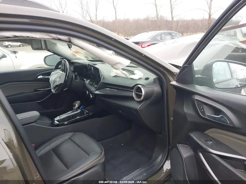 2024 CHEVROLET TRAX FWD ACTIV