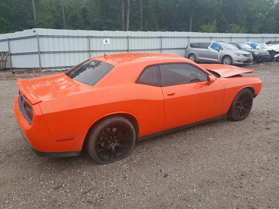 2017 DODGE CHALLENGER SXT  
