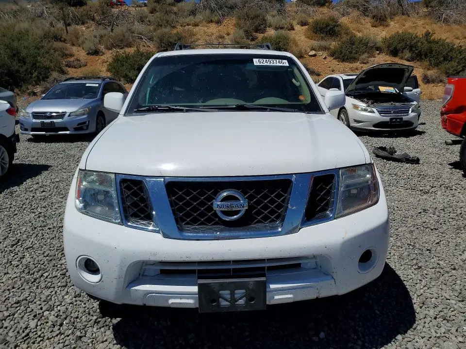2012 NISSAN PATHFINDER S  