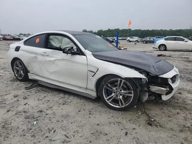2015 BMW M4 