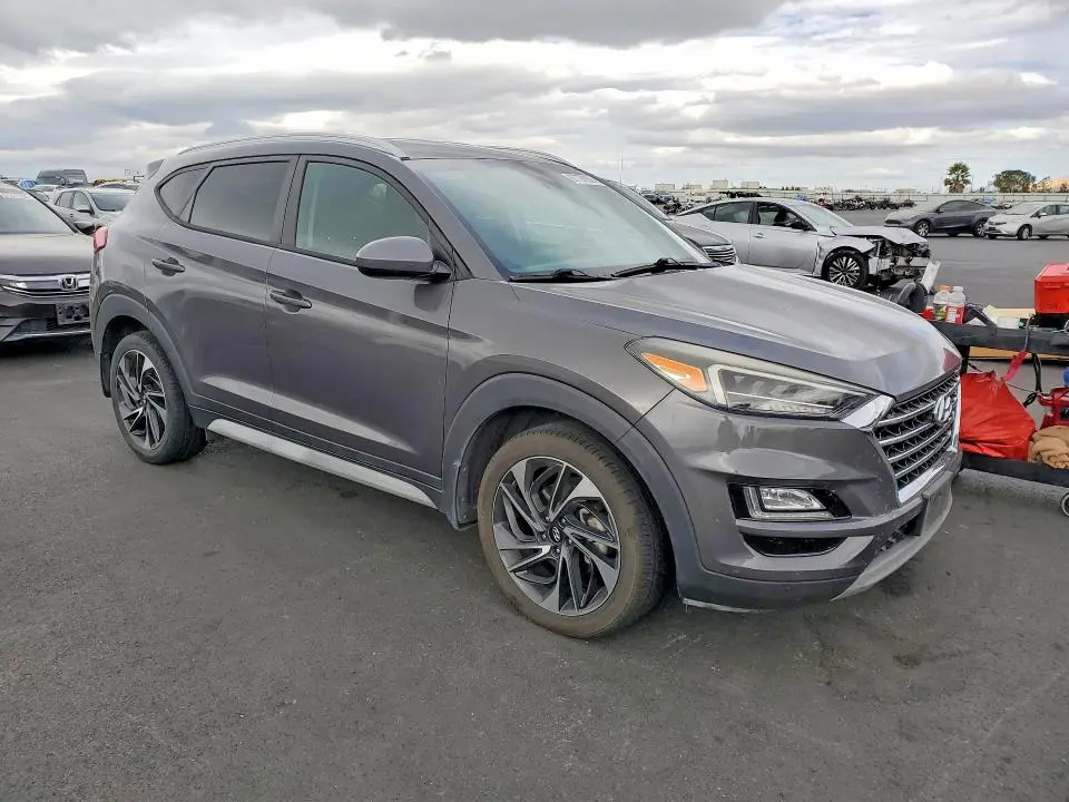 2020 HYUNDAI TUCSON SPORT  