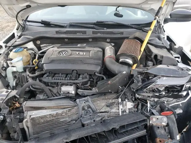 2016 VOLKSWAGEN JETTA SPORT  