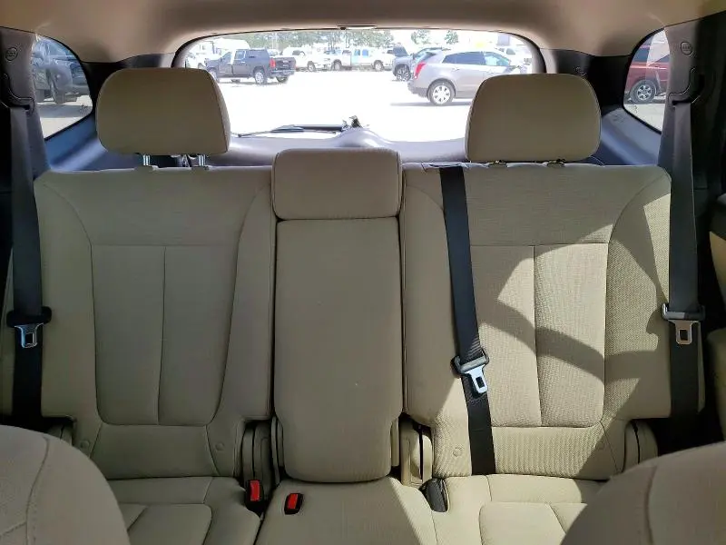 2012 HYUNDAI SANTA FE GLS  