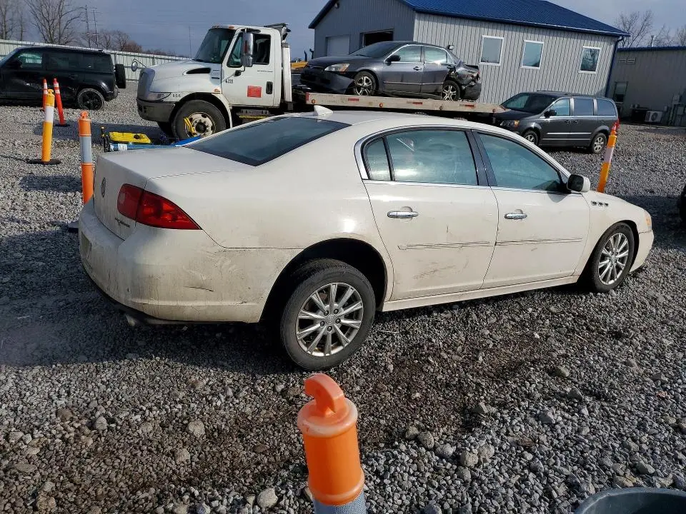 2010 BUICK LUCERNE CX  