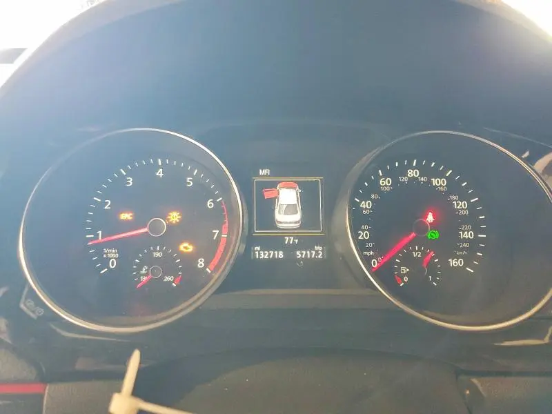 2016 VOLKSWAGEN JETTA GLI  