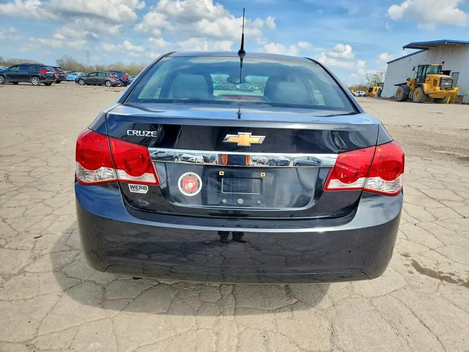 2012 CHEVROLET CRUZE LS  