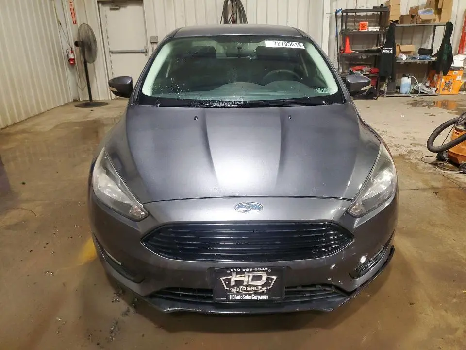 2017 FORD FOCUS SE  