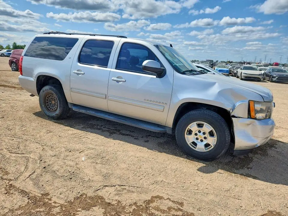 2012 CHEVROLET SUBURBAN K1500 LT  