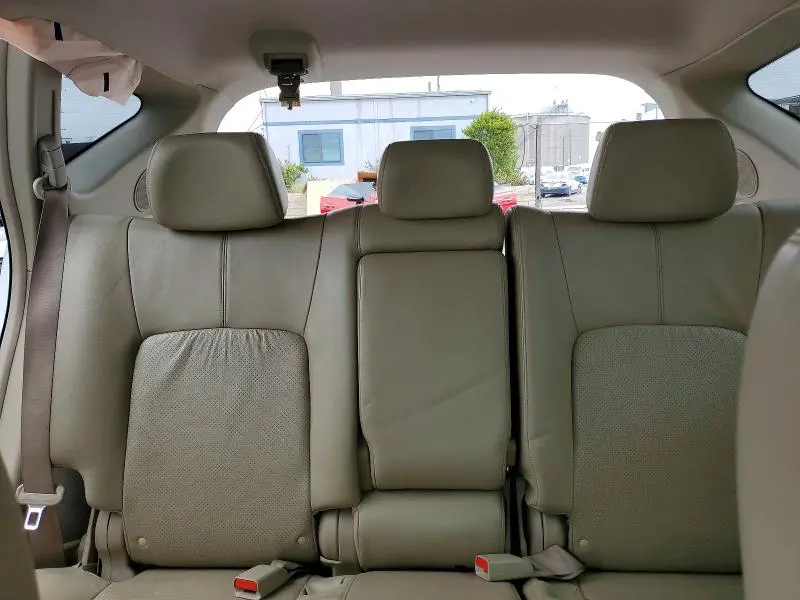 2010 NISSAN MURANO S  