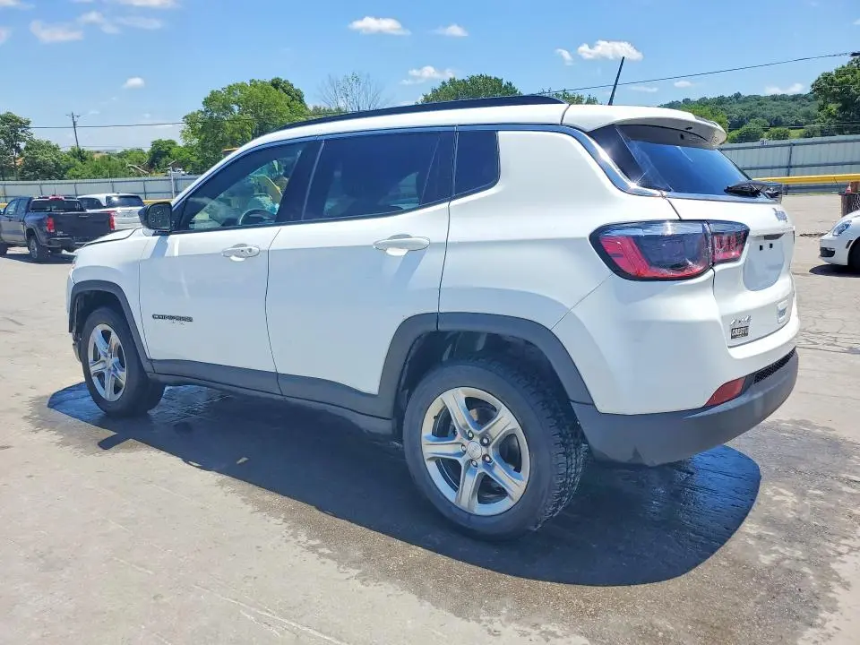 2023 JEEP COMPASS LATITUDE  