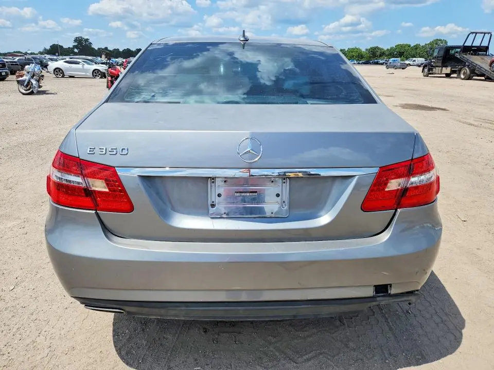 2010 MERCEDES-BENZ E 350  