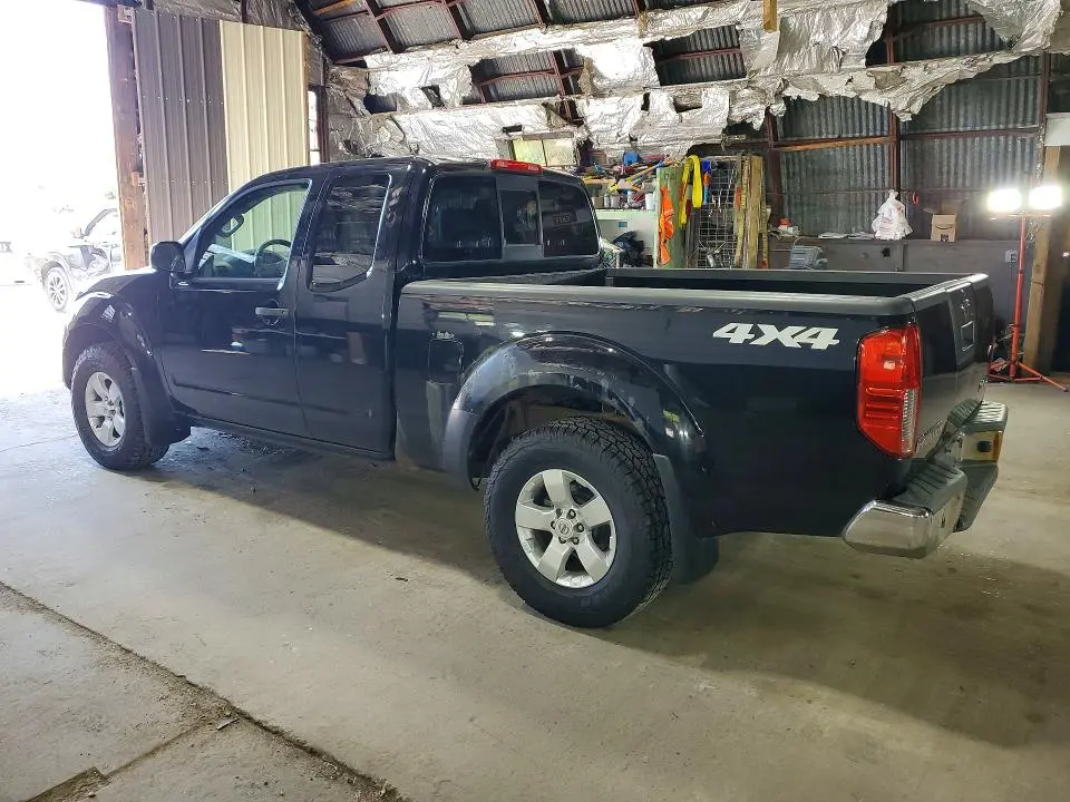 2012 NISSAN FRONTIER SV V6  
