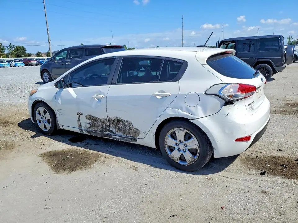 2016 KIA FORTE LX  