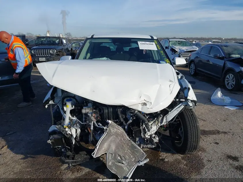 2025 HYUNDAI VENUE SE