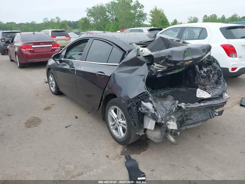 2016 CHEVROLET CRUZE LT AUTO