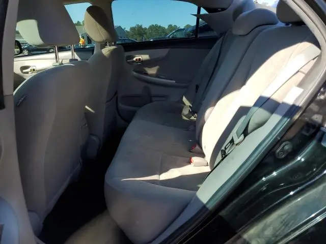 2013 TOYOTA COROLLA BASE  