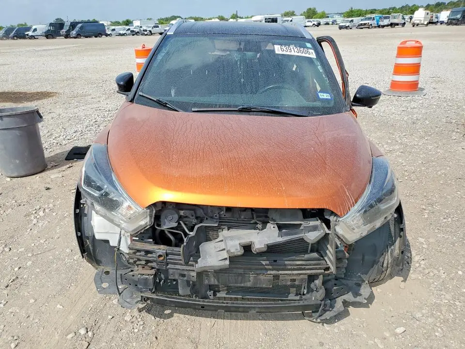 2019 NISSAN KICKS SR  