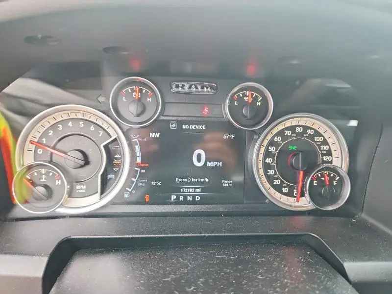 2014 RAM 1500 SLT  