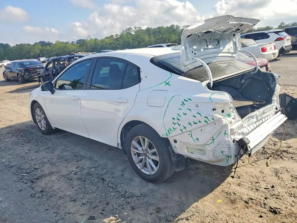 2025 TOYOTA CAMRY LE  