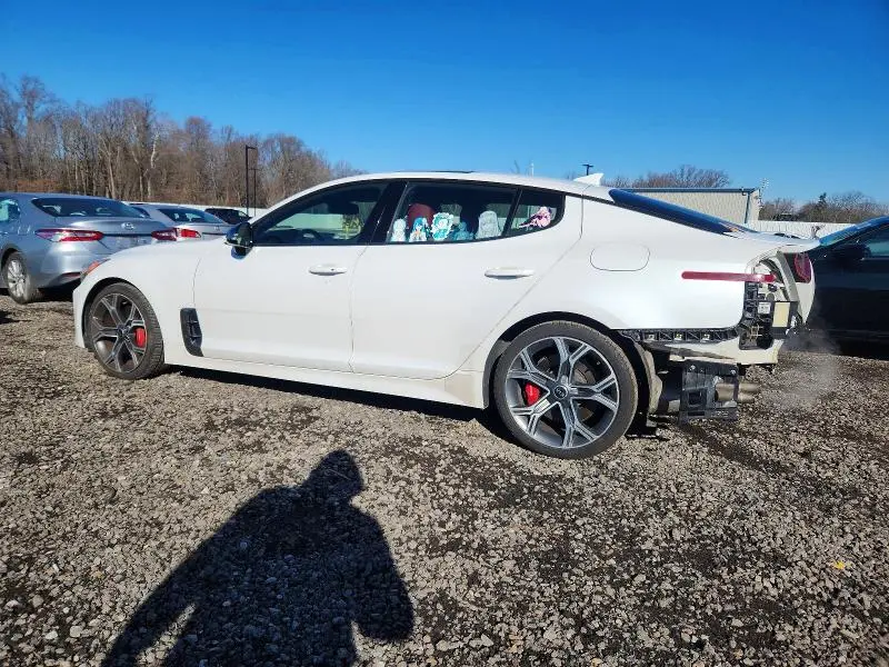 2018 KIA STINGER GT1  